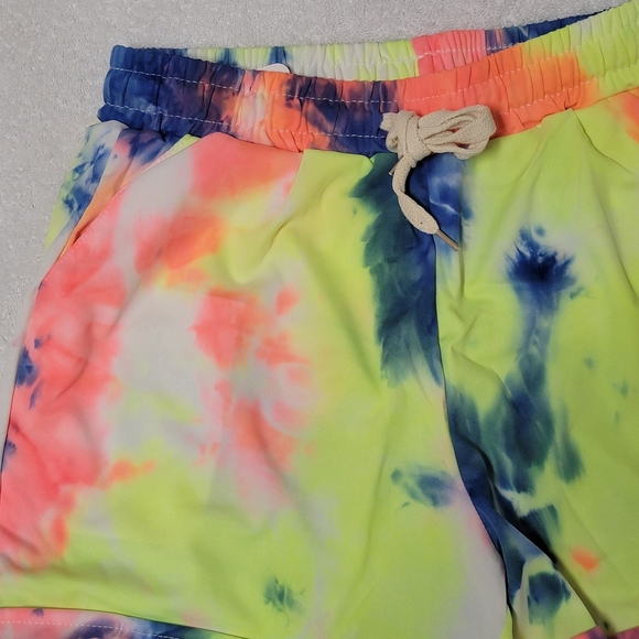 Tie Dye Beach Shorts Womens Sizes S/M and L/XL - Picture 2 of 4